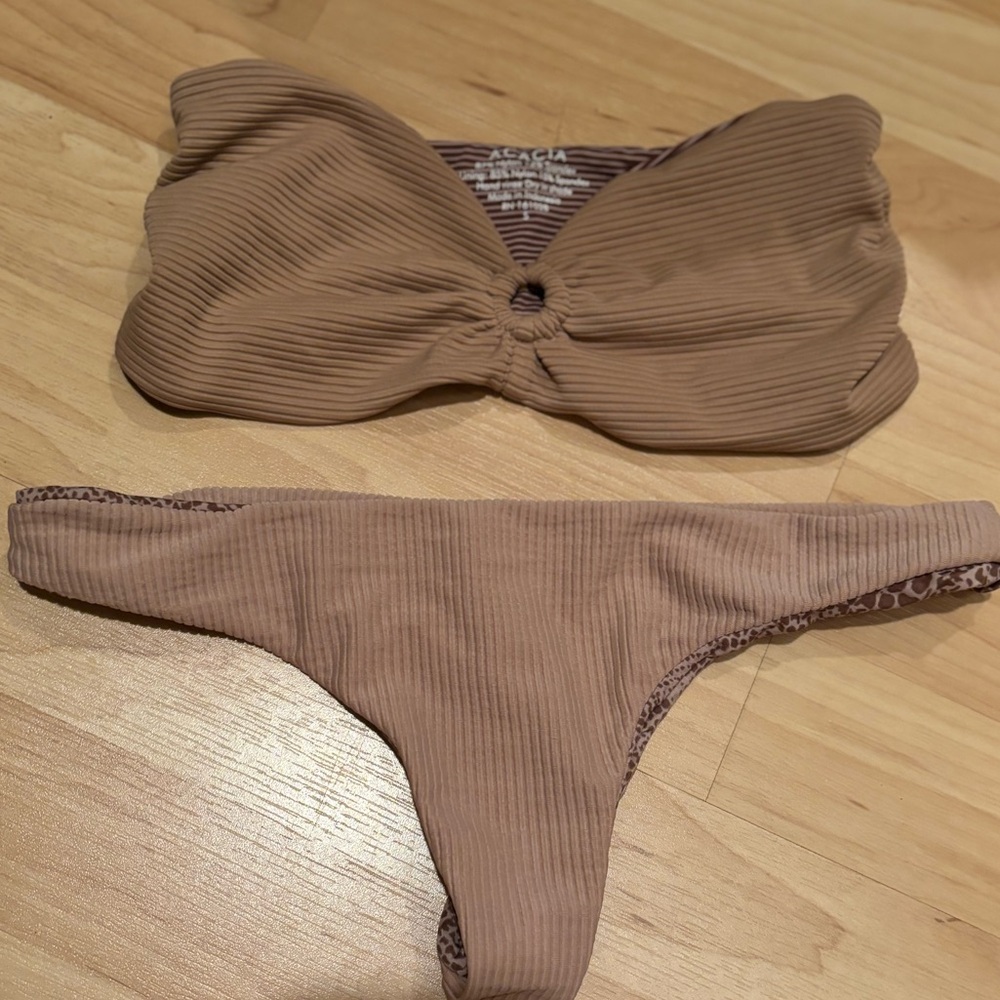 Acacia ribbed brown chord strapless top (s) & hookipa bottoms (m)
